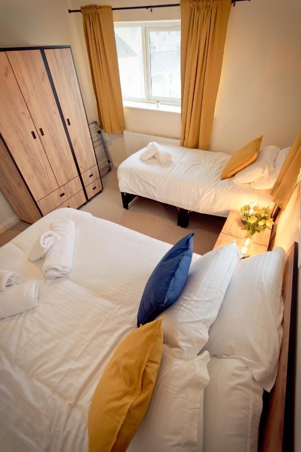Top View 2 Bedroom Apartments Plymouth Esterno foto